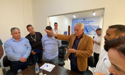 Dr. Ricardo Passos toma posse como prefeito de Piraí